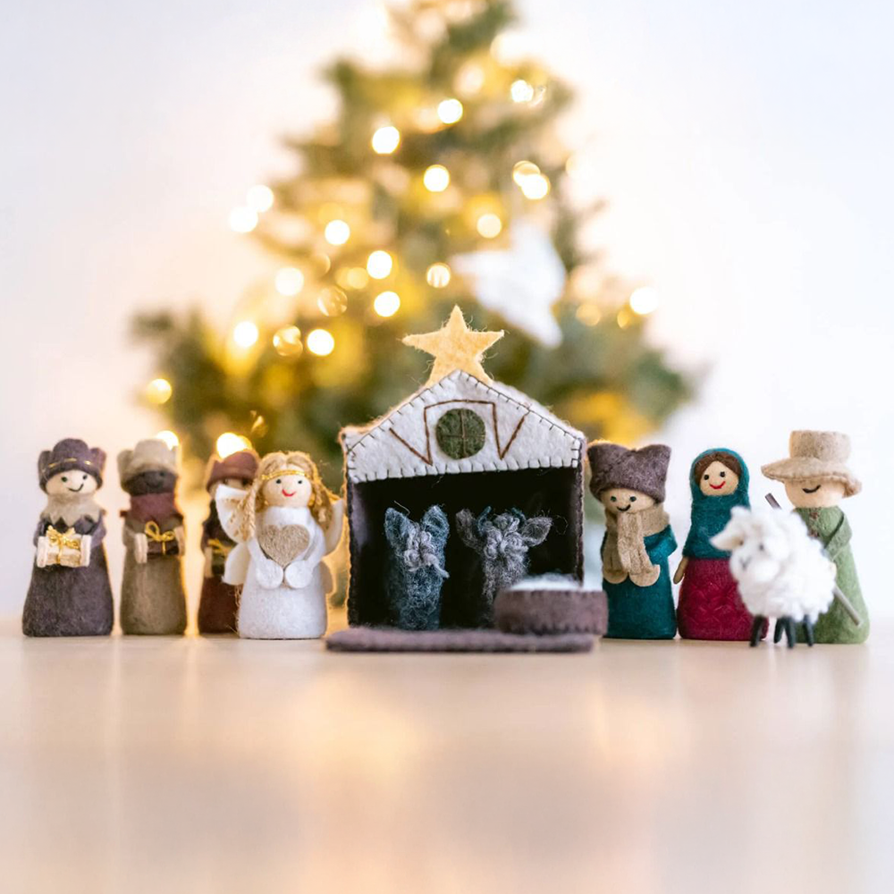 [Pre-Order for Nov] Handmade Felt Nativity Set – 12-Piece Christmas